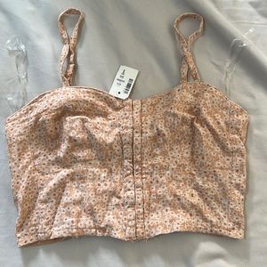 Aeropostale: crop top           Size: small